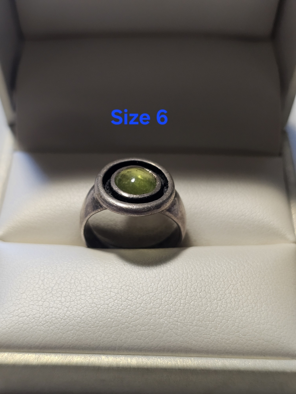 Sterling Silver 925 Green Stone Signet Ring - Size 6